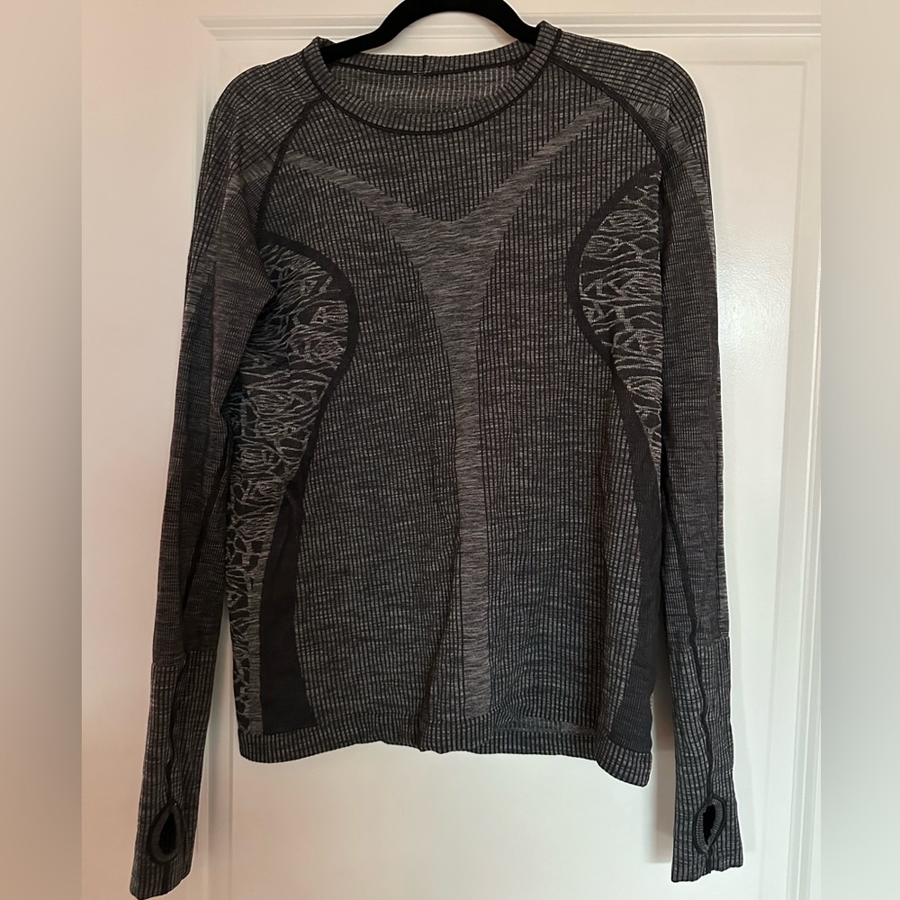 Lululemon Atheltic Top with Thumbholes - Limited Edition